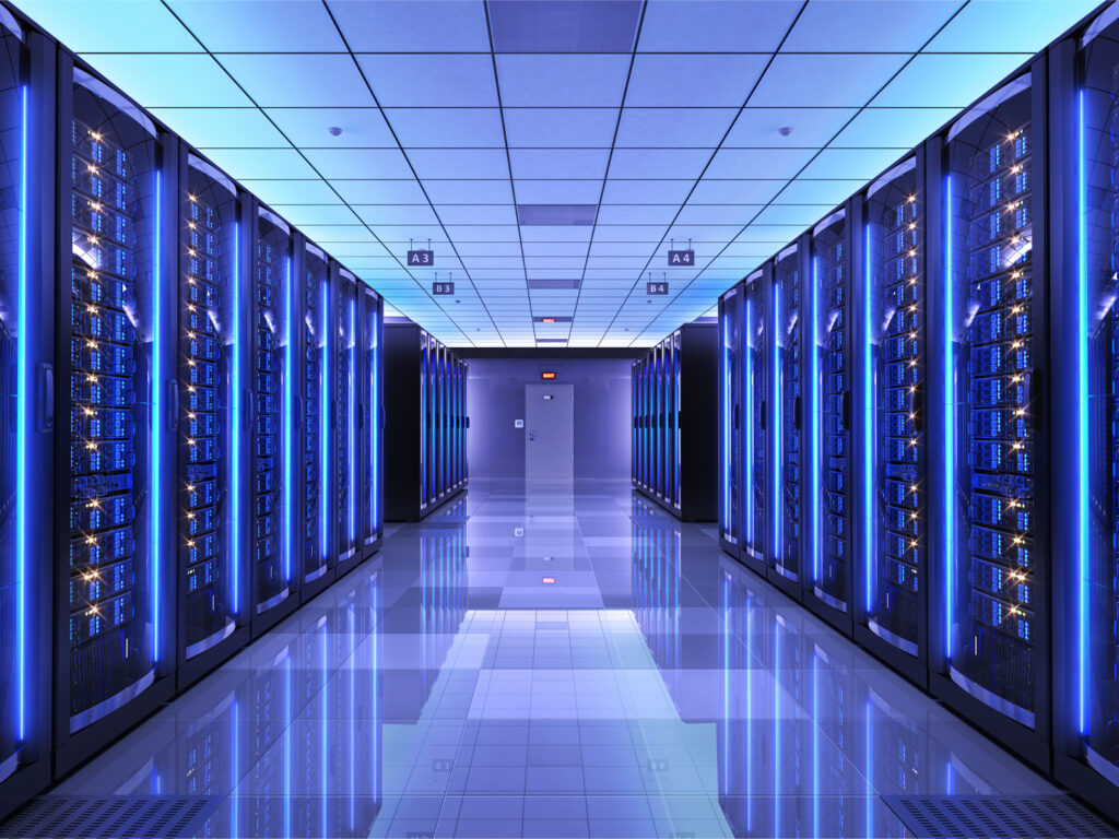 5 Things You Need to Know about Web Hosting & Service Providers